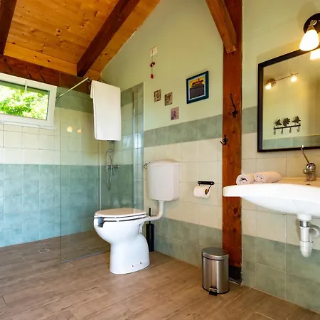 Yurte In Langa 豪华帐篷 Bosia