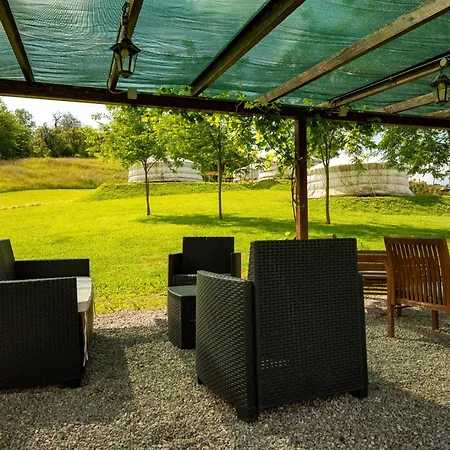 Yurte In Langa * Bosia