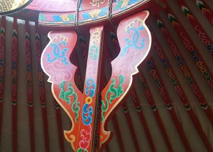 Yurte In Langa Bosia